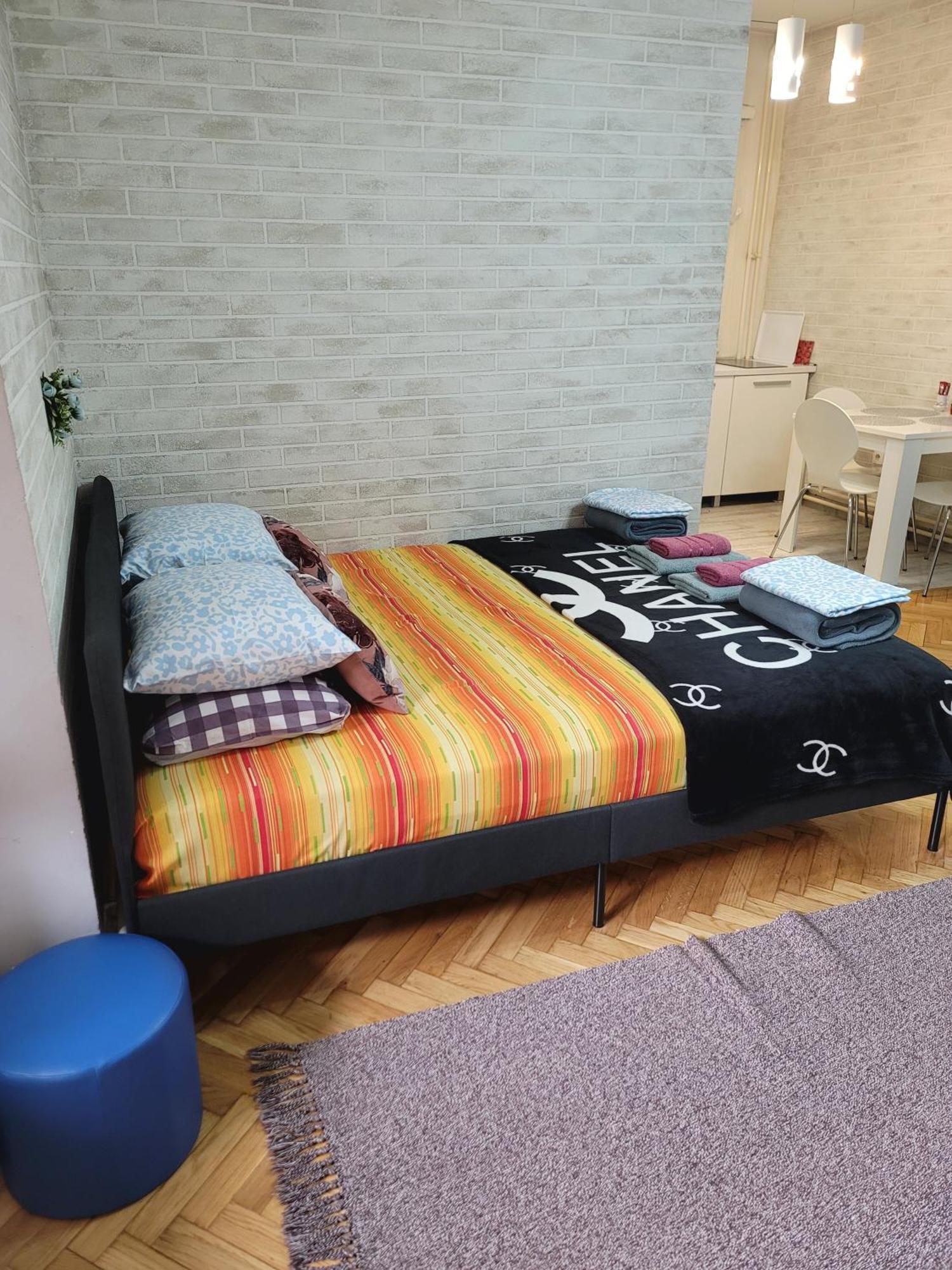 Apartman "Garden" Novi Sad Exterior photo